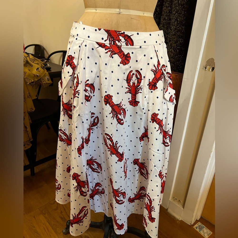 NWT Collectif for ModCloth Lobster print skirt with pockets
